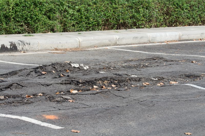 Asphalt Parking Lot Repair in Pasadena, CA